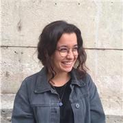 Besoin d'aide pour vos devoirs ou pour reprendre des cours, je serai ravie de vous aider :)